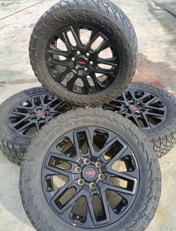 Tacoma TRD rims and tires OEM 33/12.50r/ 20lt tires 80 %life