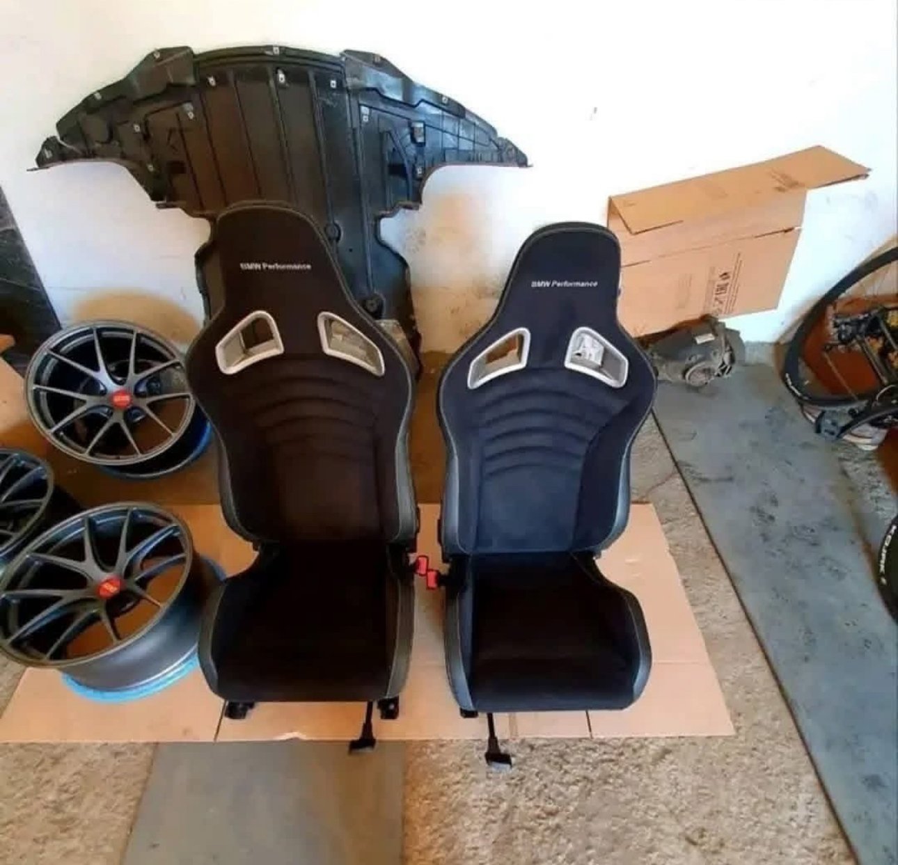 BMW MPerformance recaro FRONT SEATS - Image 4